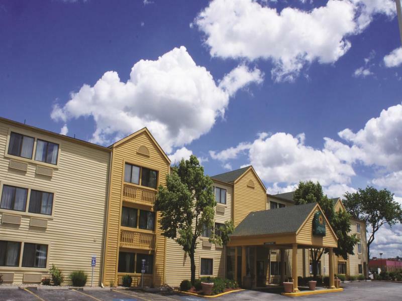 La Quinta Inn By Wyndham Kansas City North North Kansas City Exterior foto